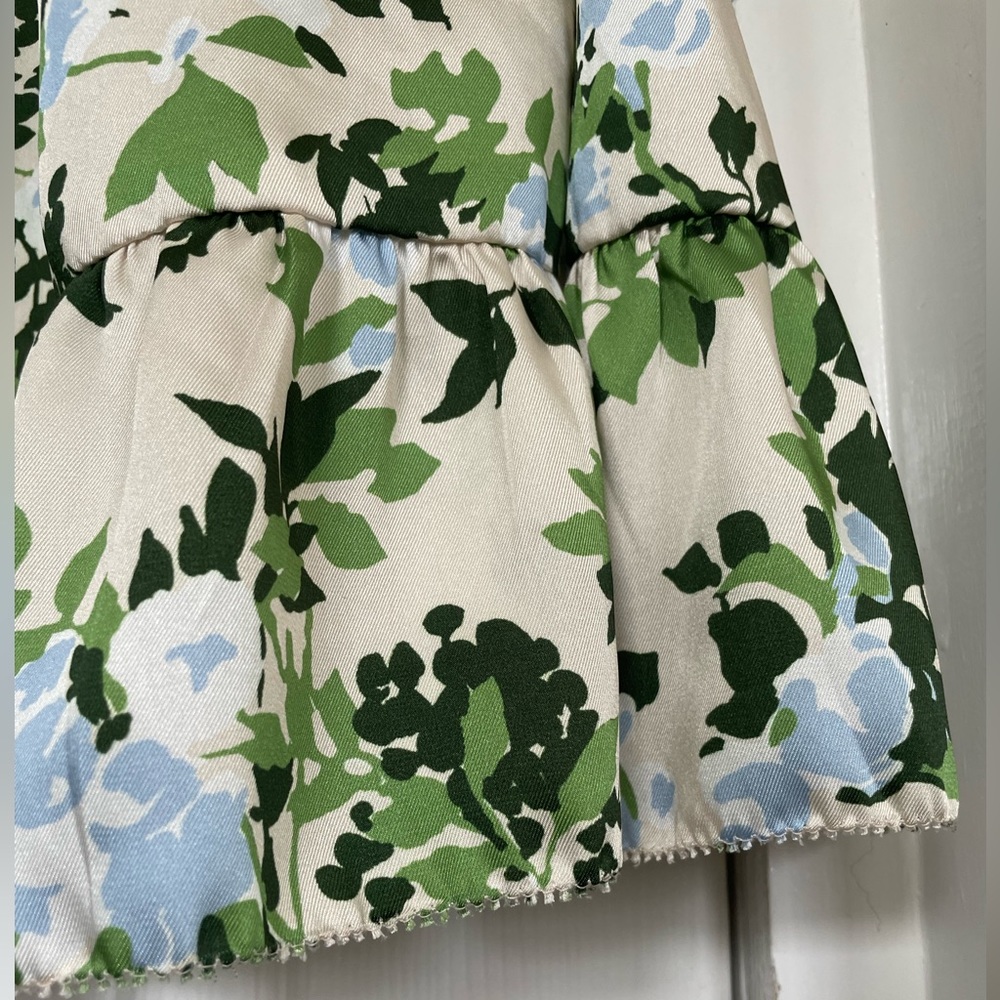 Tuckernuck - Beige w/ Blue & Green Floral Print Smocked Dress Sz XS - Picture 15 of 15